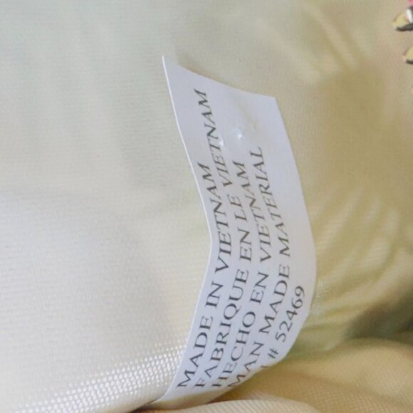 Women's Clear Vinyl Coral Reef / Floral Print Zippered Pouches Black Wrist Strap - Picture 10 of 11